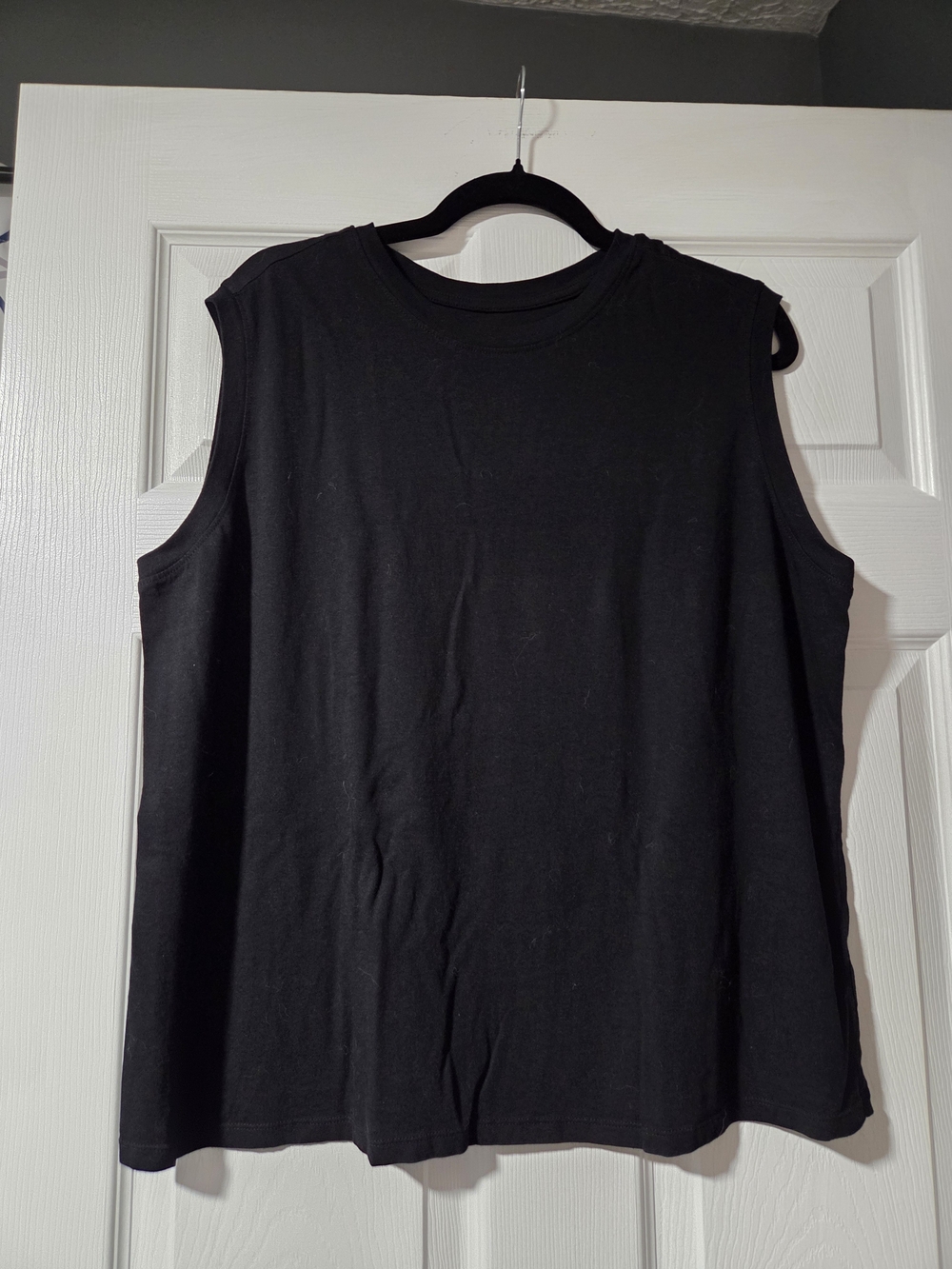 Old Navy Black Sleeveless Tank Top